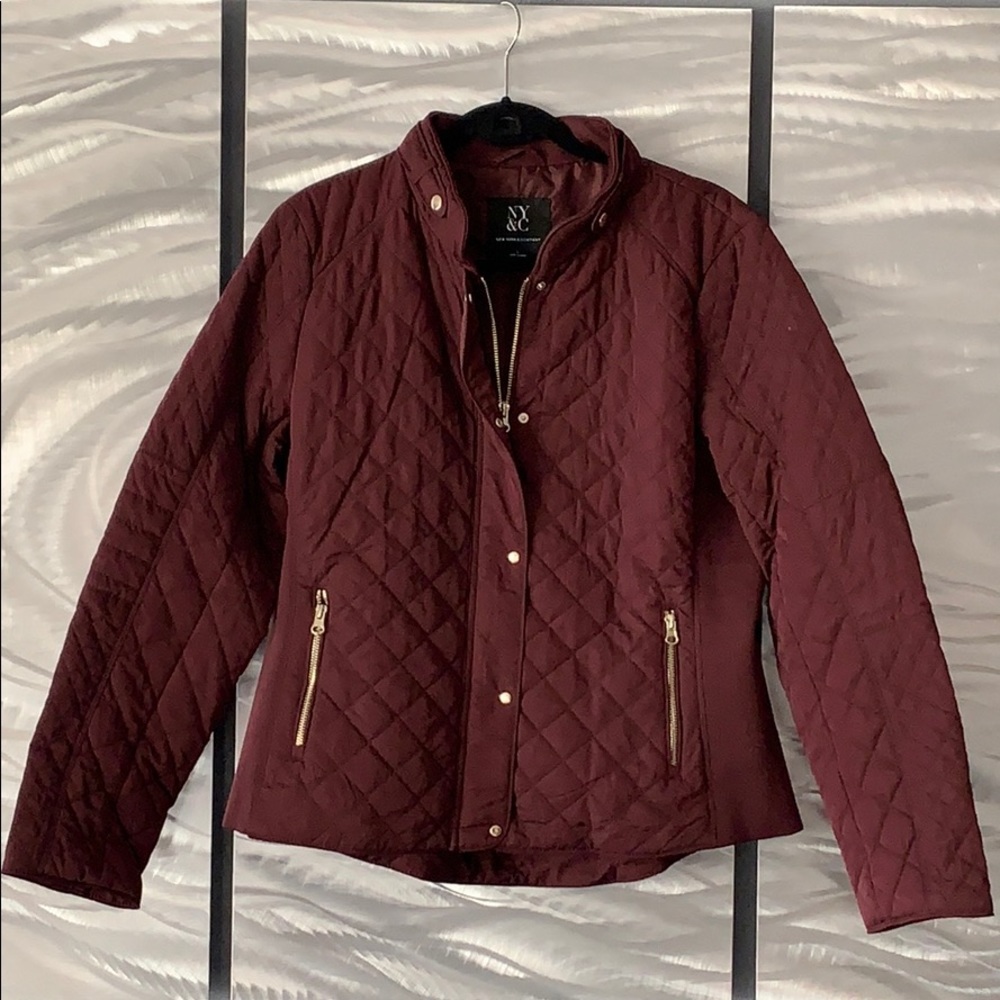 NY & C Burgundy Women’s Quilted Jacket - size L